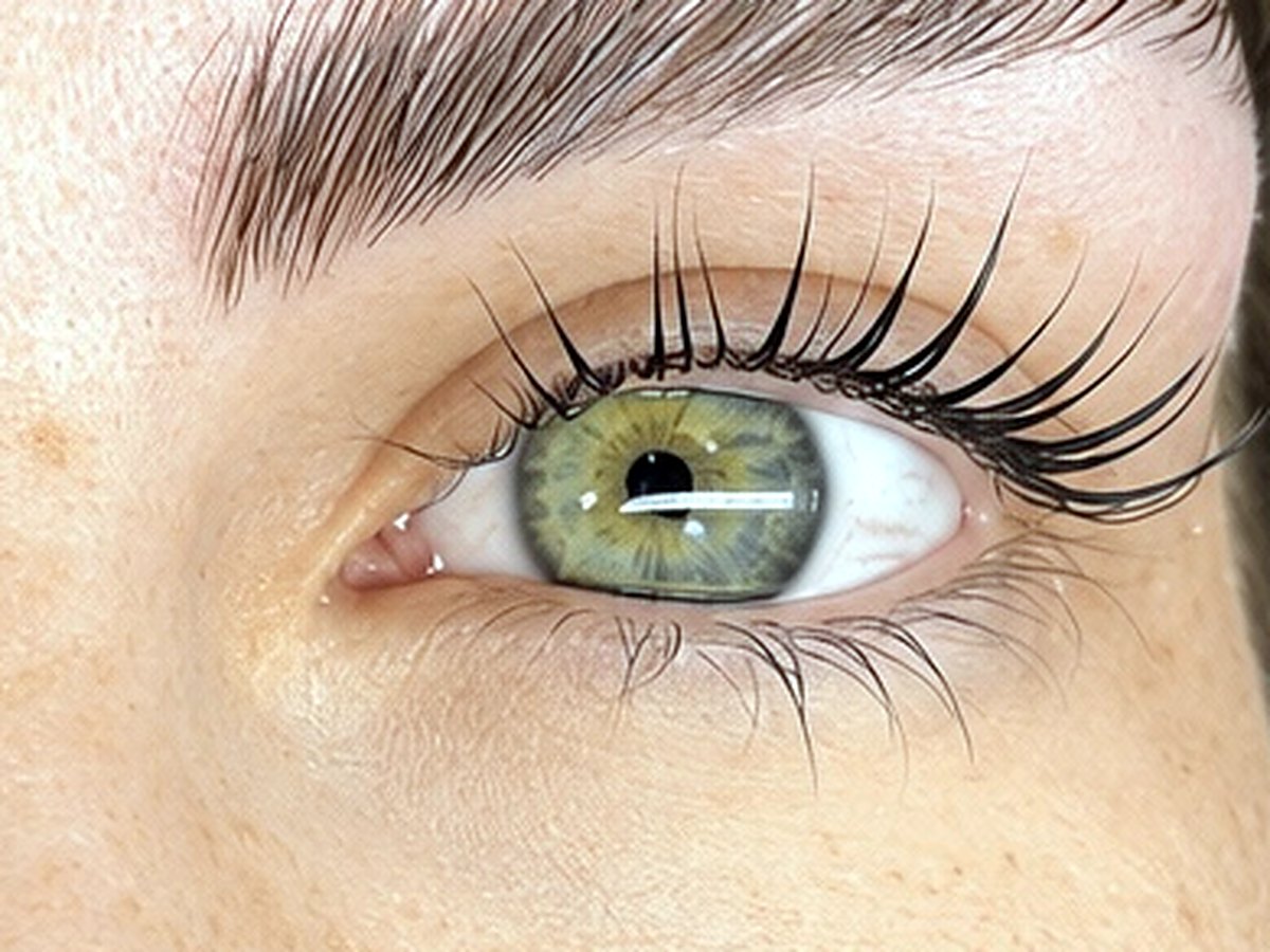 Lash Lifting